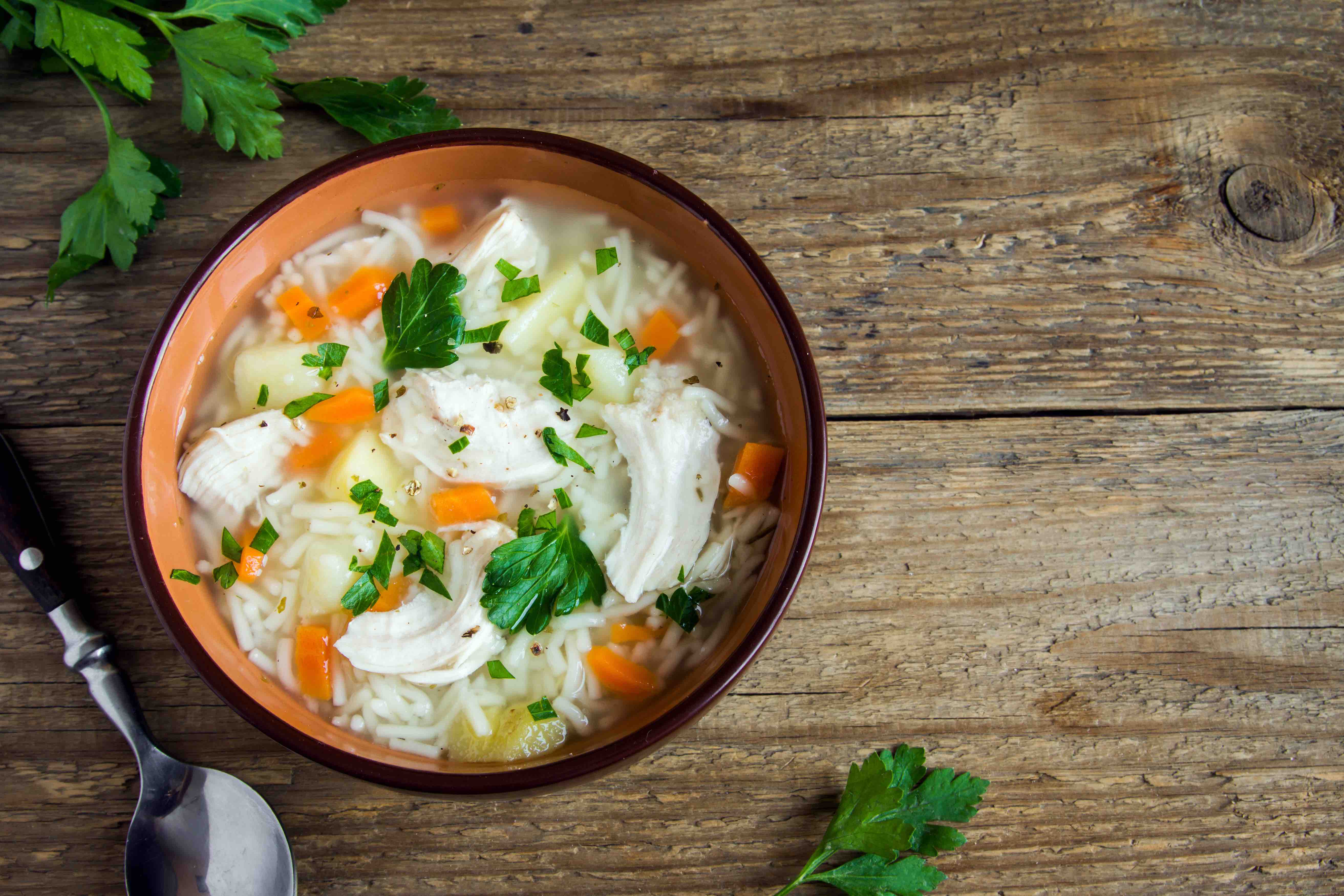 The Best Chicken Soup Under 200 Calories! Jillian Michaels